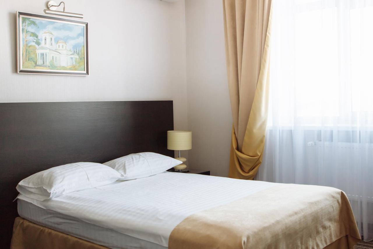 Hotel Optima Sumy Exterior foto